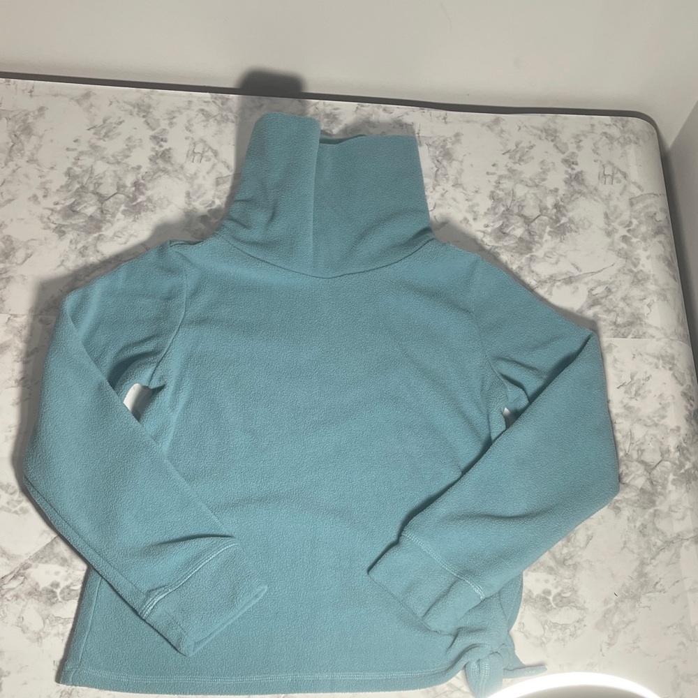 Girl's Old Navy Blue Turtleneck Sweater Size Large 10-12